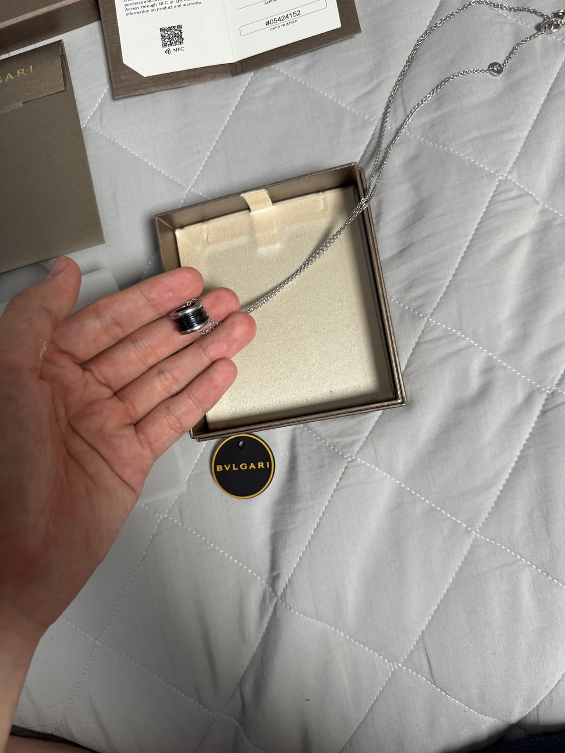 불가리 세이브더칠드런 목걸이 블랙 풀구성 상품이미지2