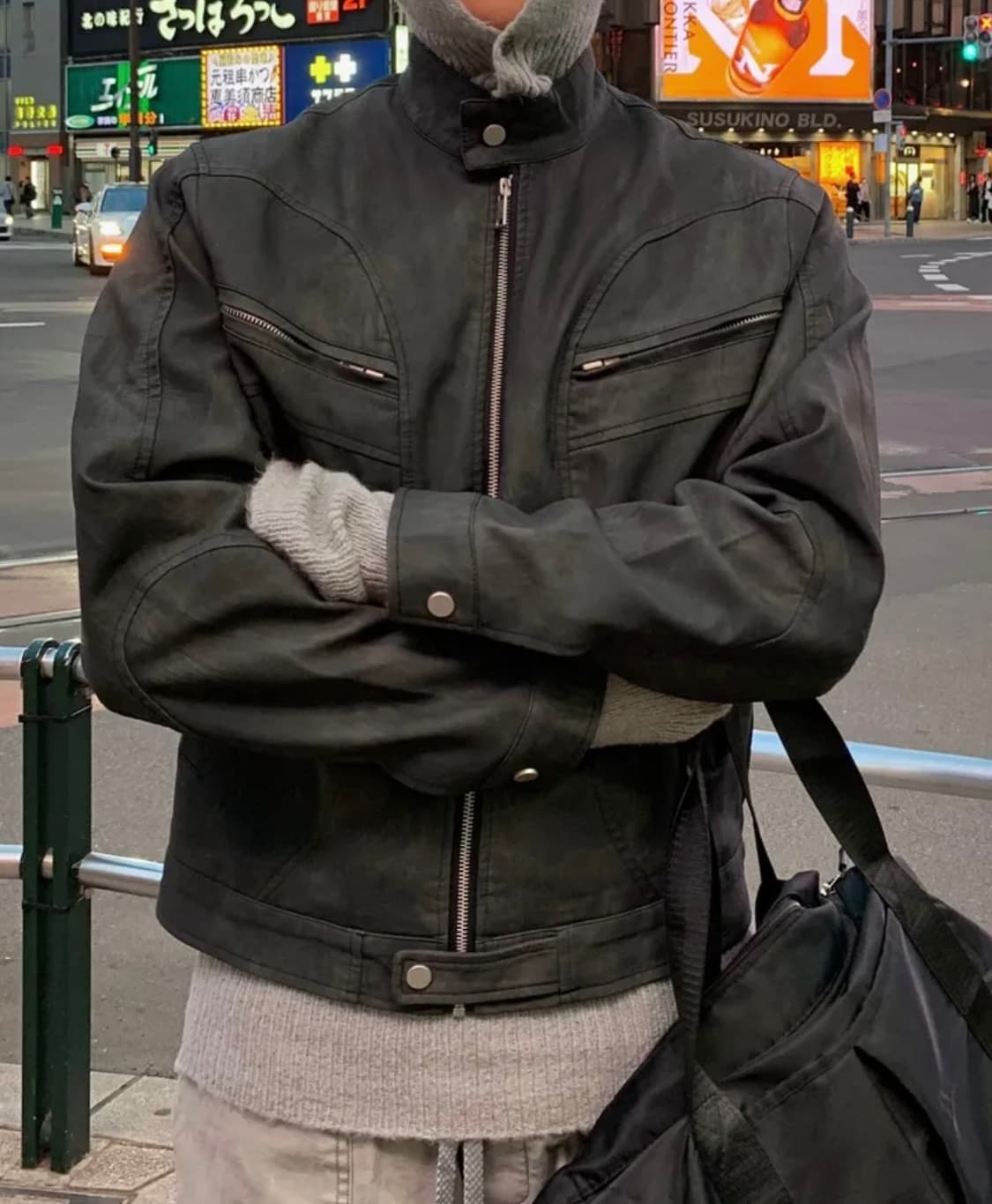 스크레치 바이핑 레더 자켓 상품이미지4