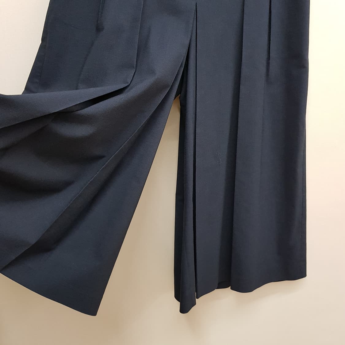 한섬 시스템 2022 와이드 플레어 팬츠 67-98사이즈 상품이미지3