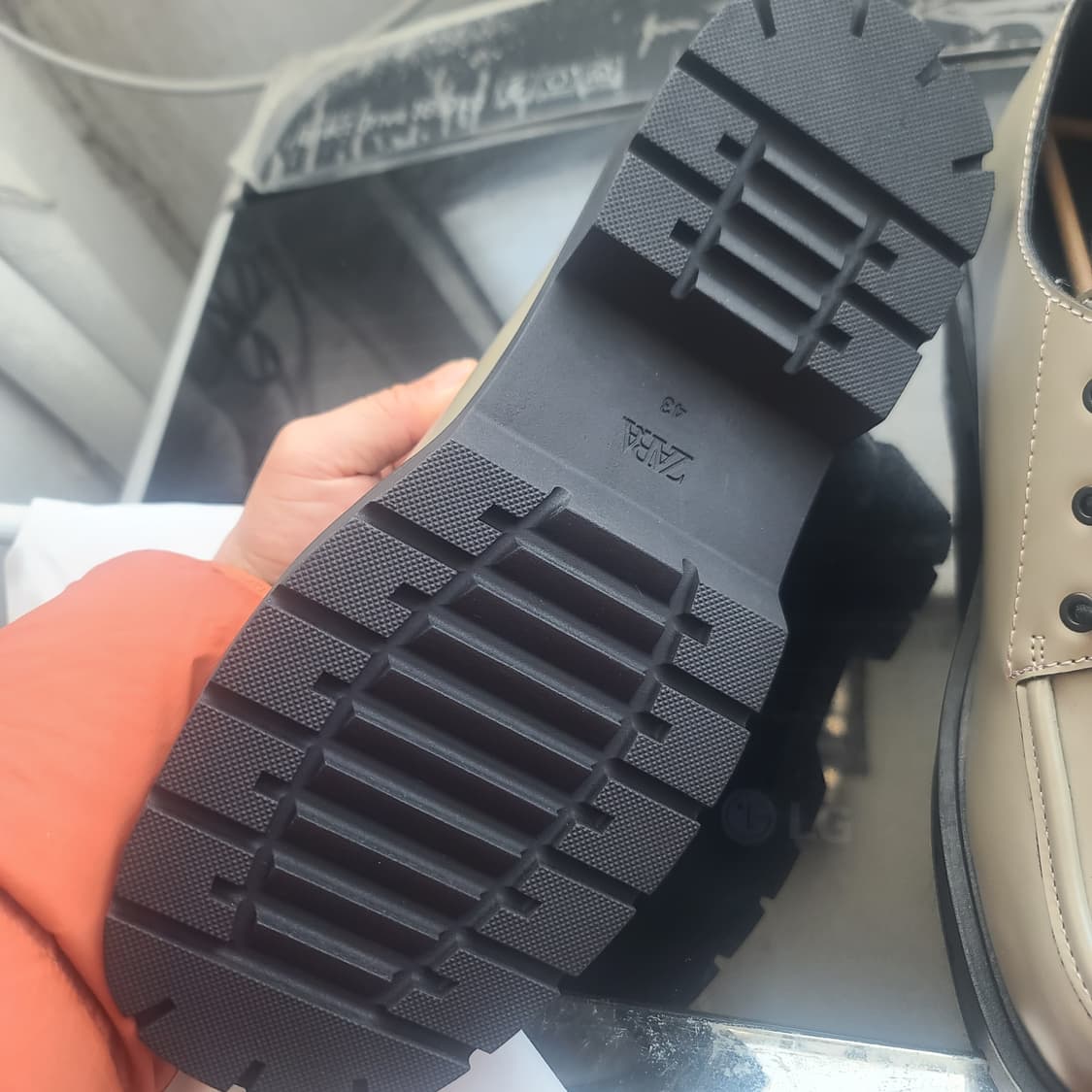 자라 zara 스퀘어토 구두 43싸이즈 새상품 팝니다. 상품이미지4