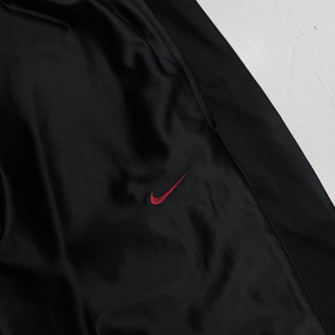 나이키 00s 스우시 사이드 버튼 올드스쿨 와이드 트랙팬츠 상품이미지4