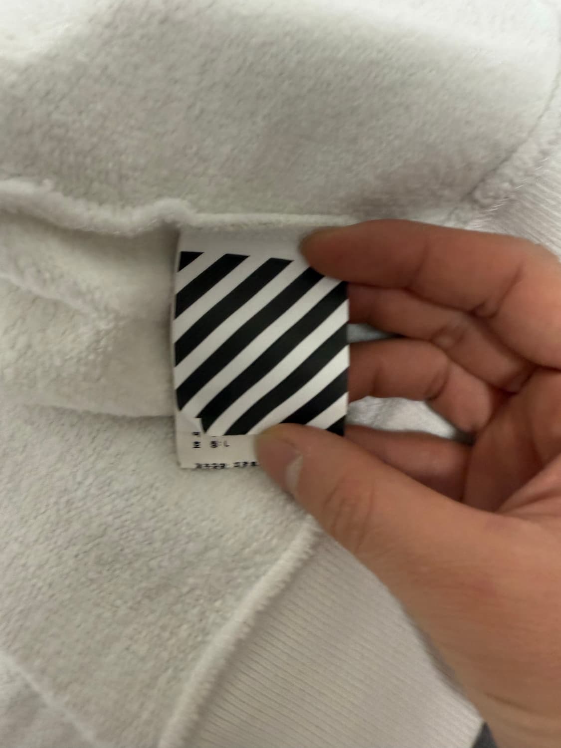 오프화이트 20ss 카라바조 후드집업 상품이미지4