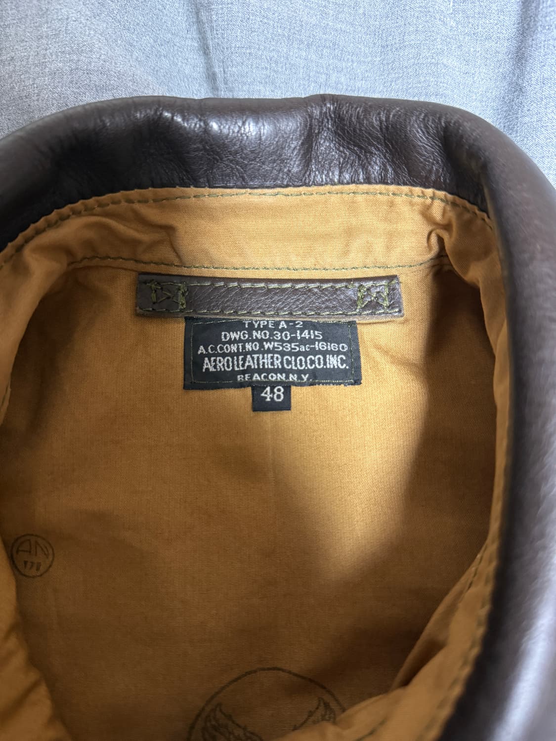 에어로레더 A-2 48사이즈 판매합니다. 상품이미지2