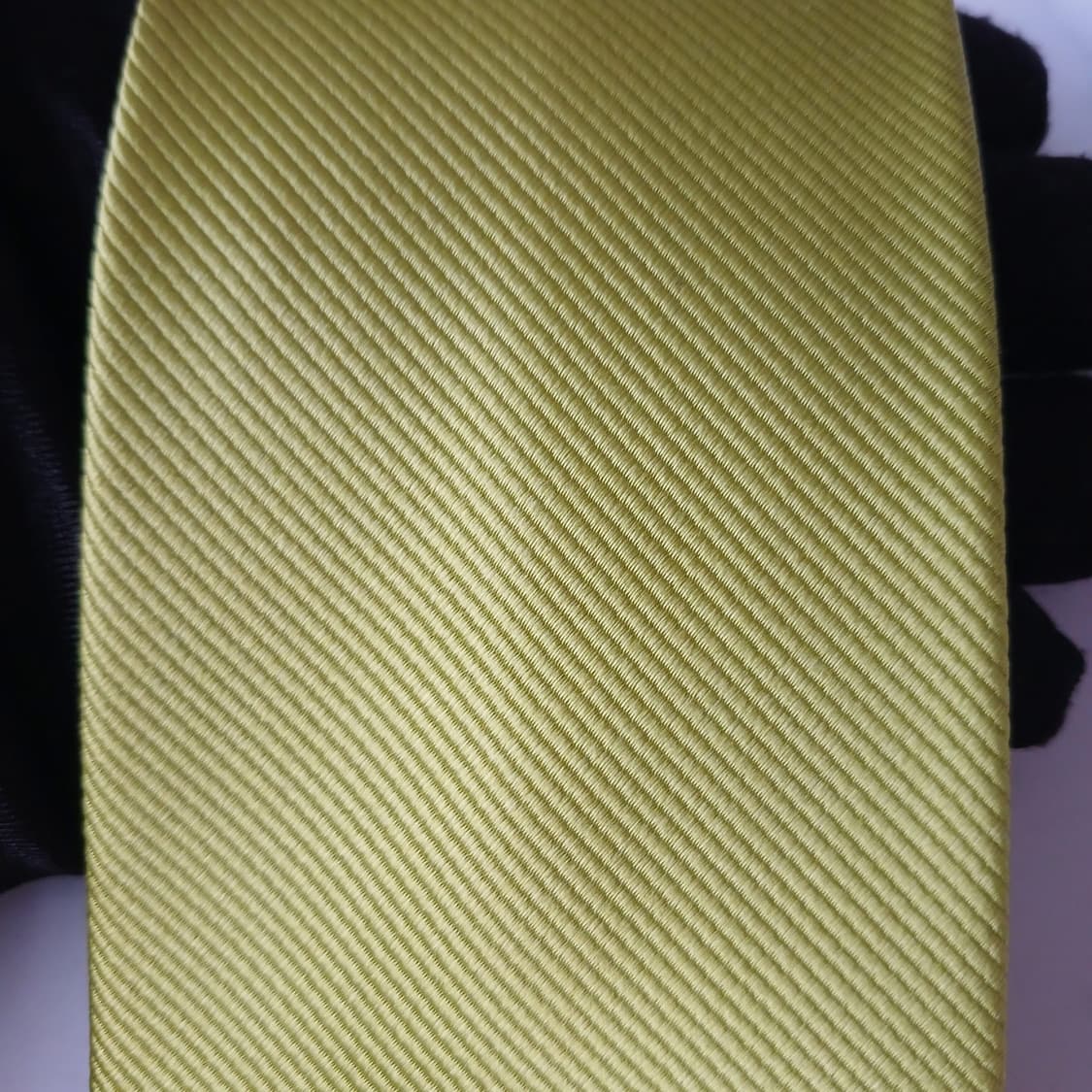 MCM 실크 연두 솔리드 넥타이 8cm A등급 A19377
 상품이미지6