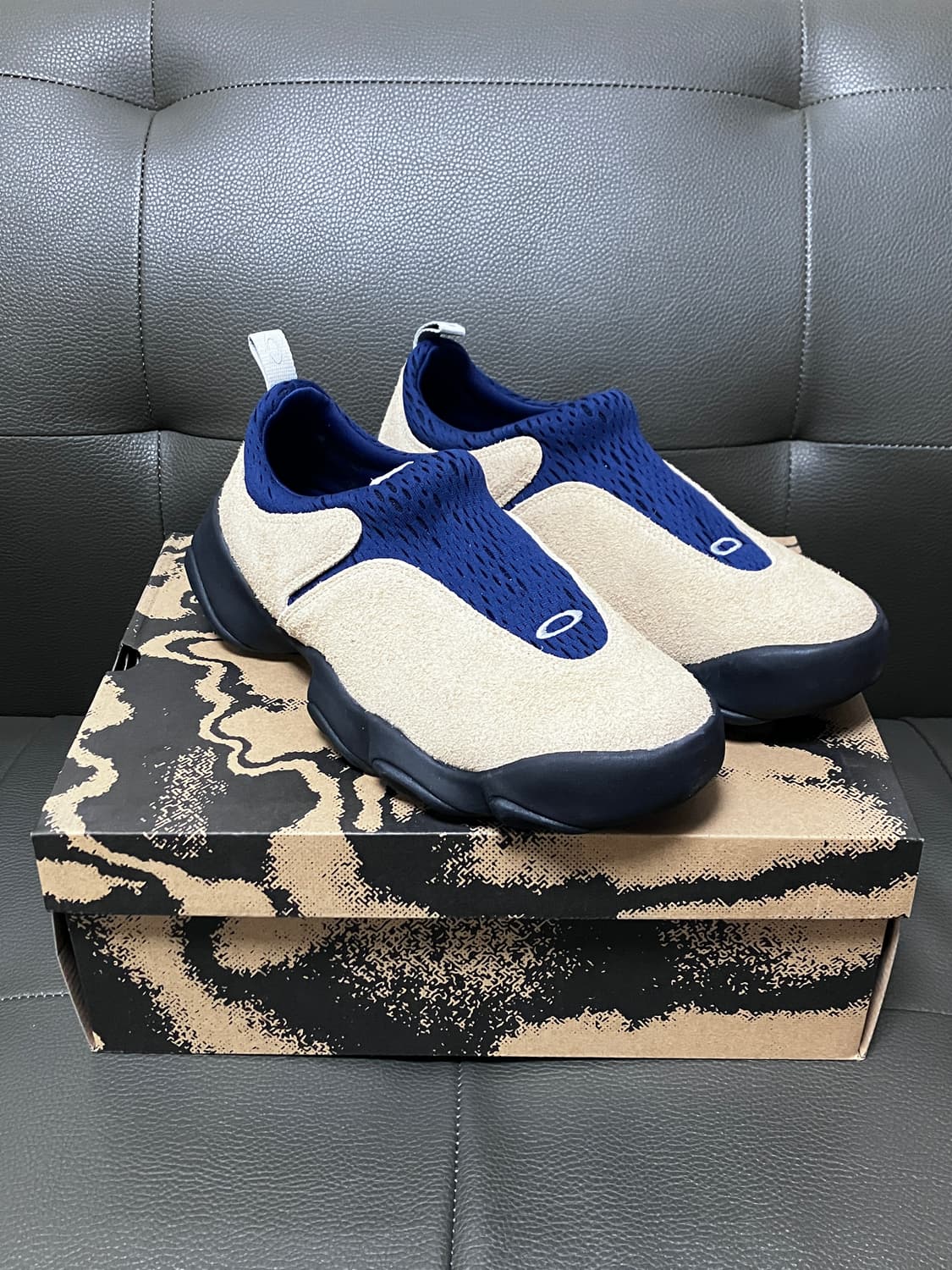 [280]오클리 팩토리 팀 x 브레인 데드 헤어리 스웨이드 플래시 샌드  상품이미지1