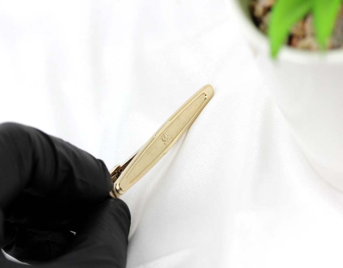 버버리 미사용 S등급 5.2cm 남자 명품 넥타이핀 상품이미지5