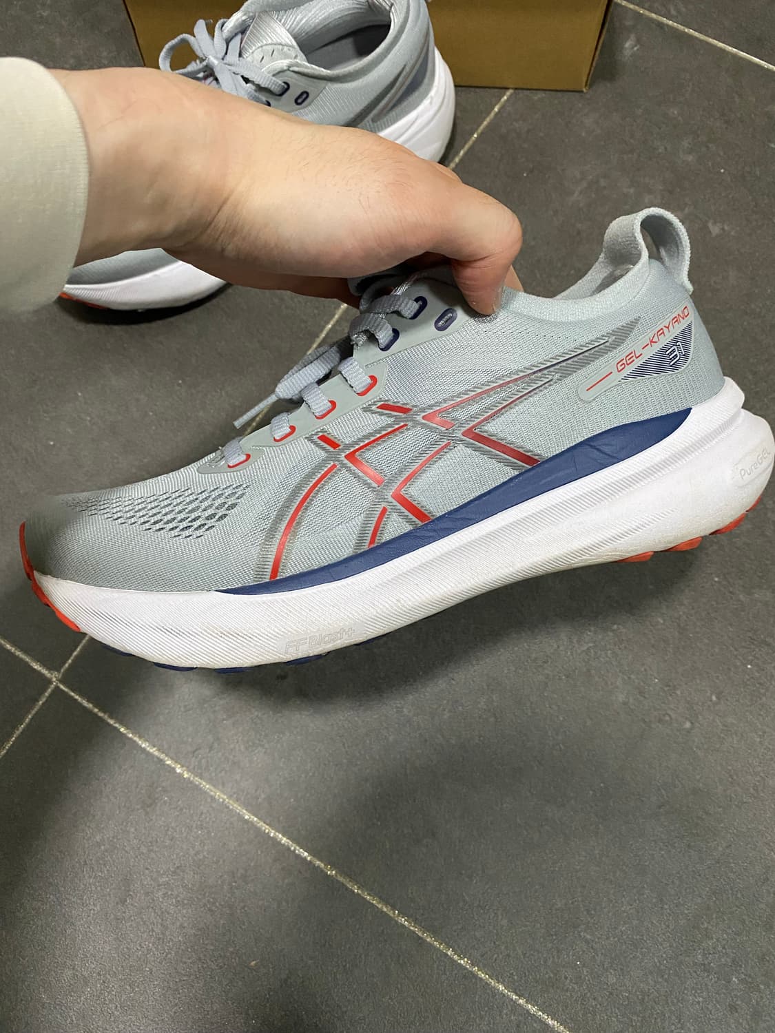 풀박스)아식스 젤 카야노31 러닝화 260 운동화 상품이미지3