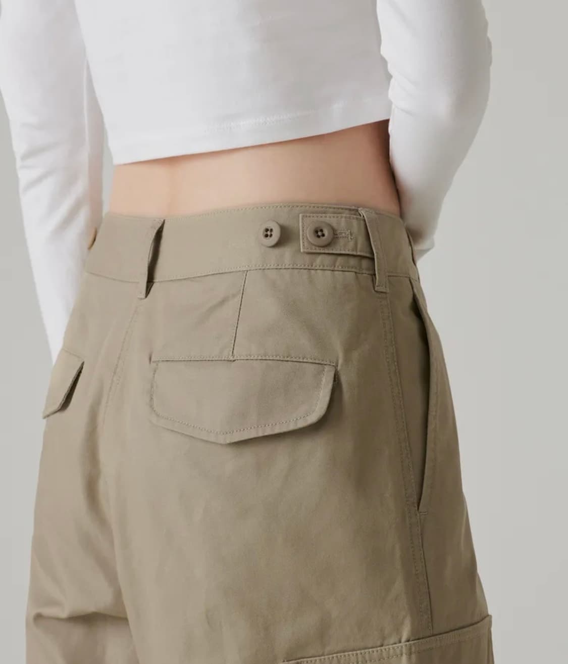 무신사 스탠다드 베이지 카고팬츠 상품이미지3