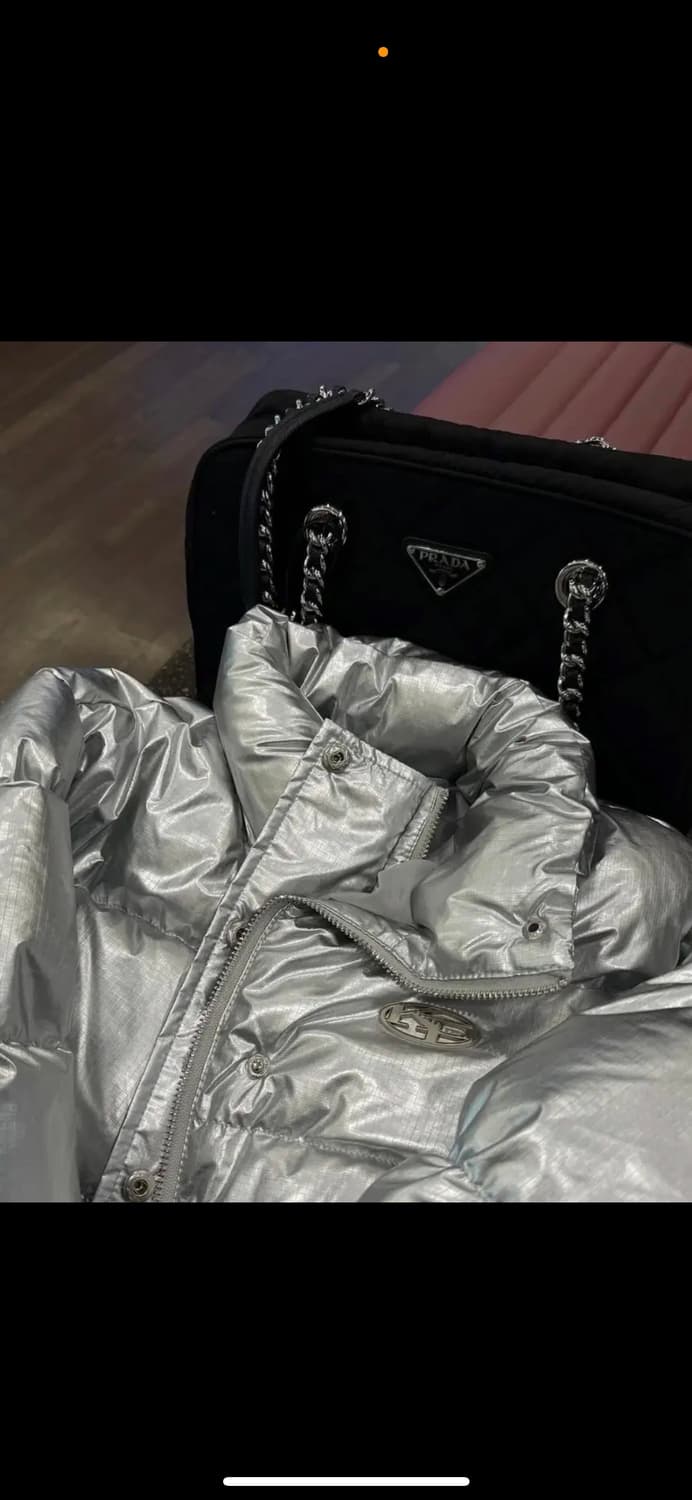 새상품급) 카키포인트 메탈 심볼 로고 패딩 상품이미지6