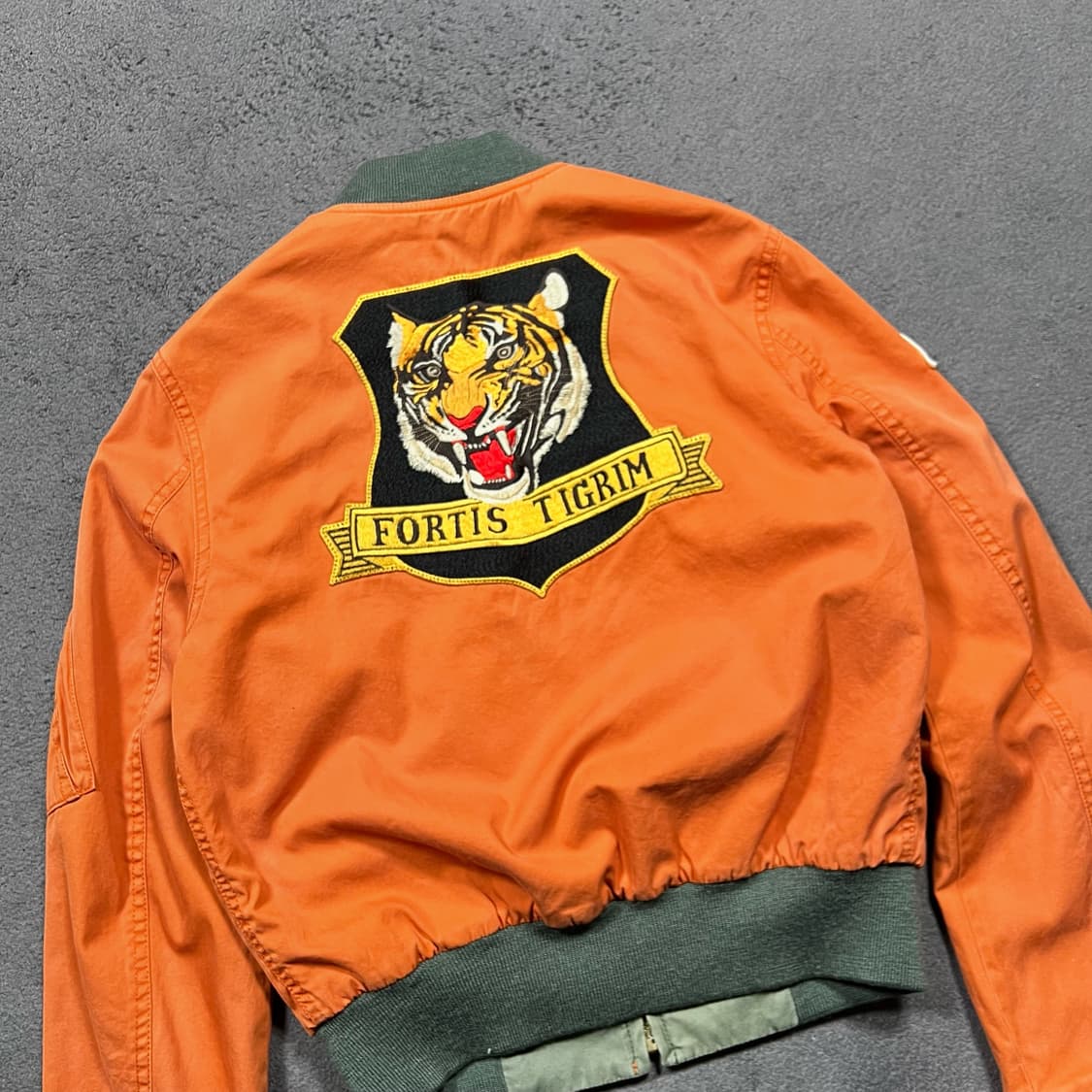 폴로 타이거 자수 리버시블 MA1 자켓 상품이미지8