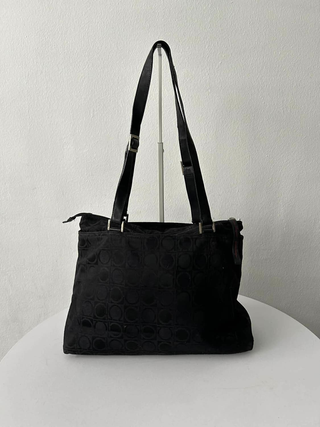 살바토레 페라가모 간치니 모노그램 숄더백 토트백 상품이미지1