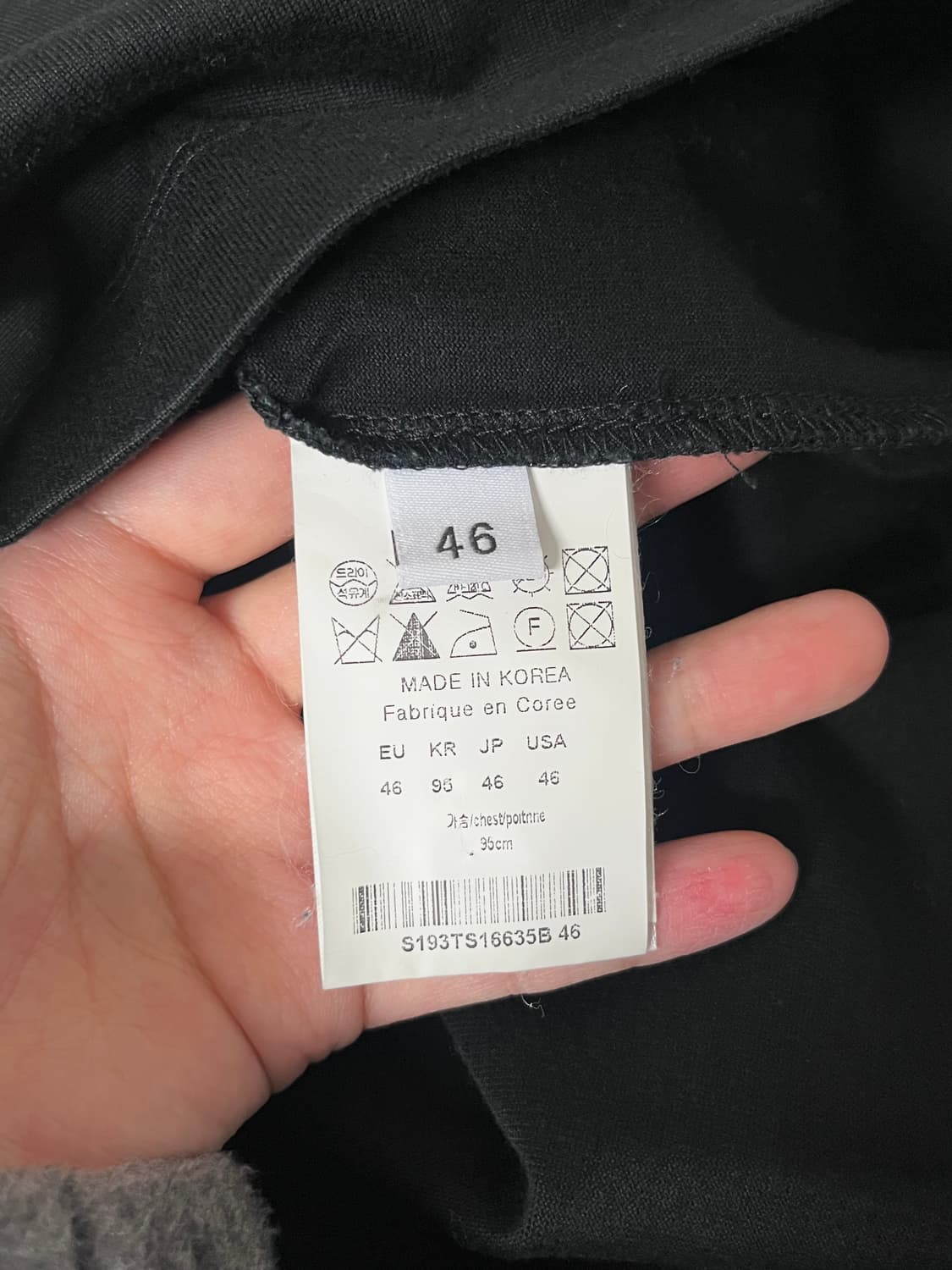 46) 솔리드옴므 포켓 롱슬리브 티셔츠 블랙 상품이미지5