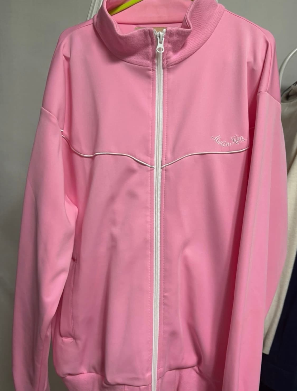 마뗑킴 핑크색 져지 집업 트랙탑 Matin Kim Jersey Zip-U 상품이미지5