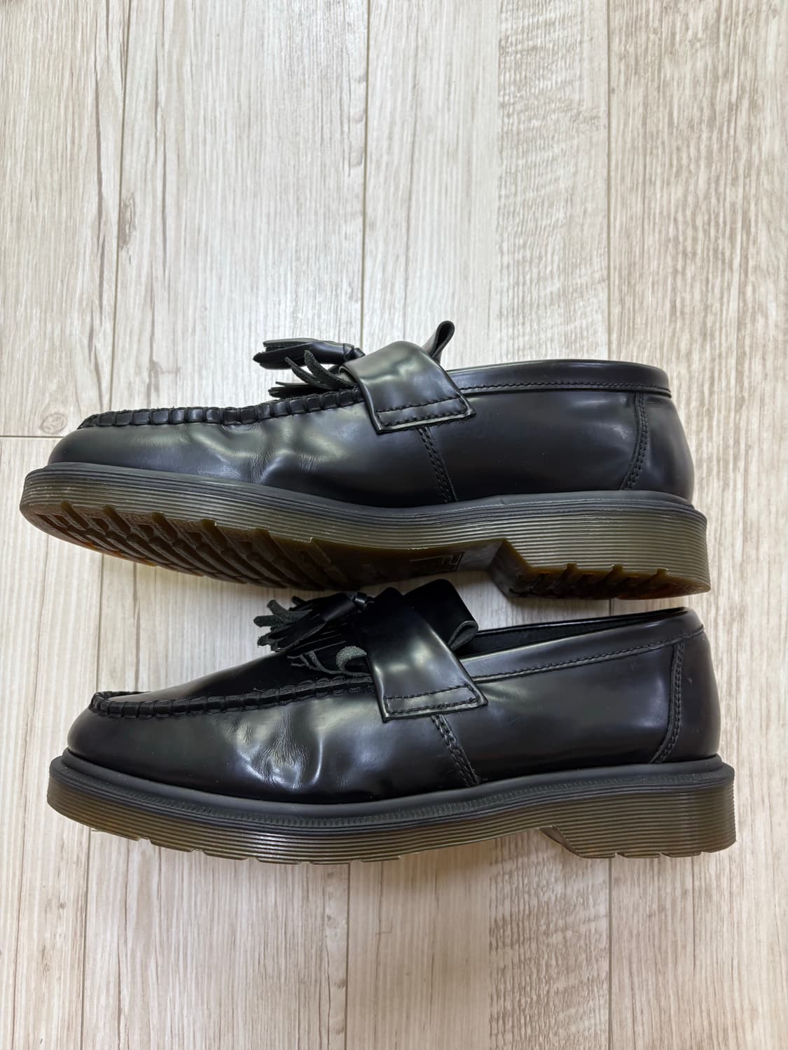 닥터마틴 아드리안 블랙 270 상품이미지2