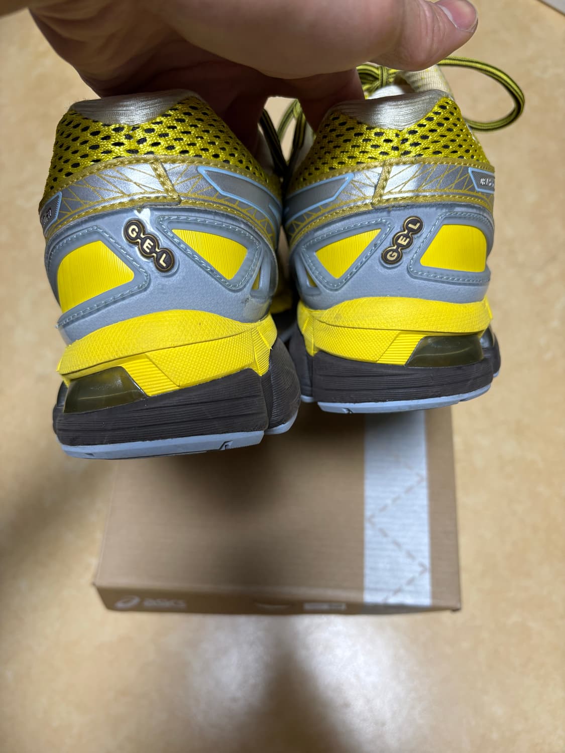 아식스 UB9-S 젤 카야노 20 270 판매! 상품이미지3