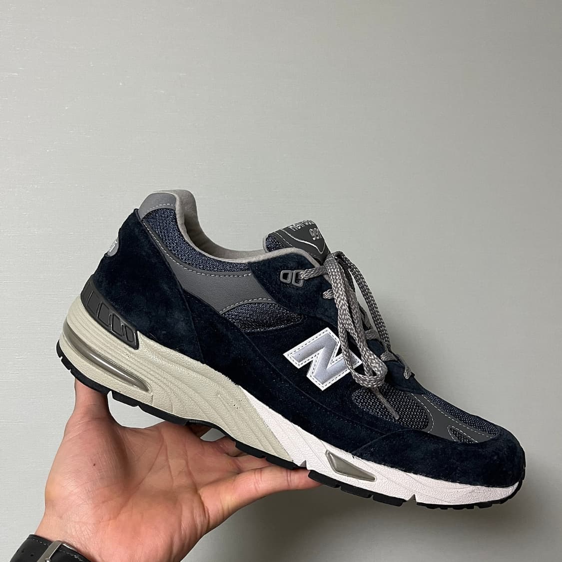 뉴발란스 991 네이비 300 상품이미지1