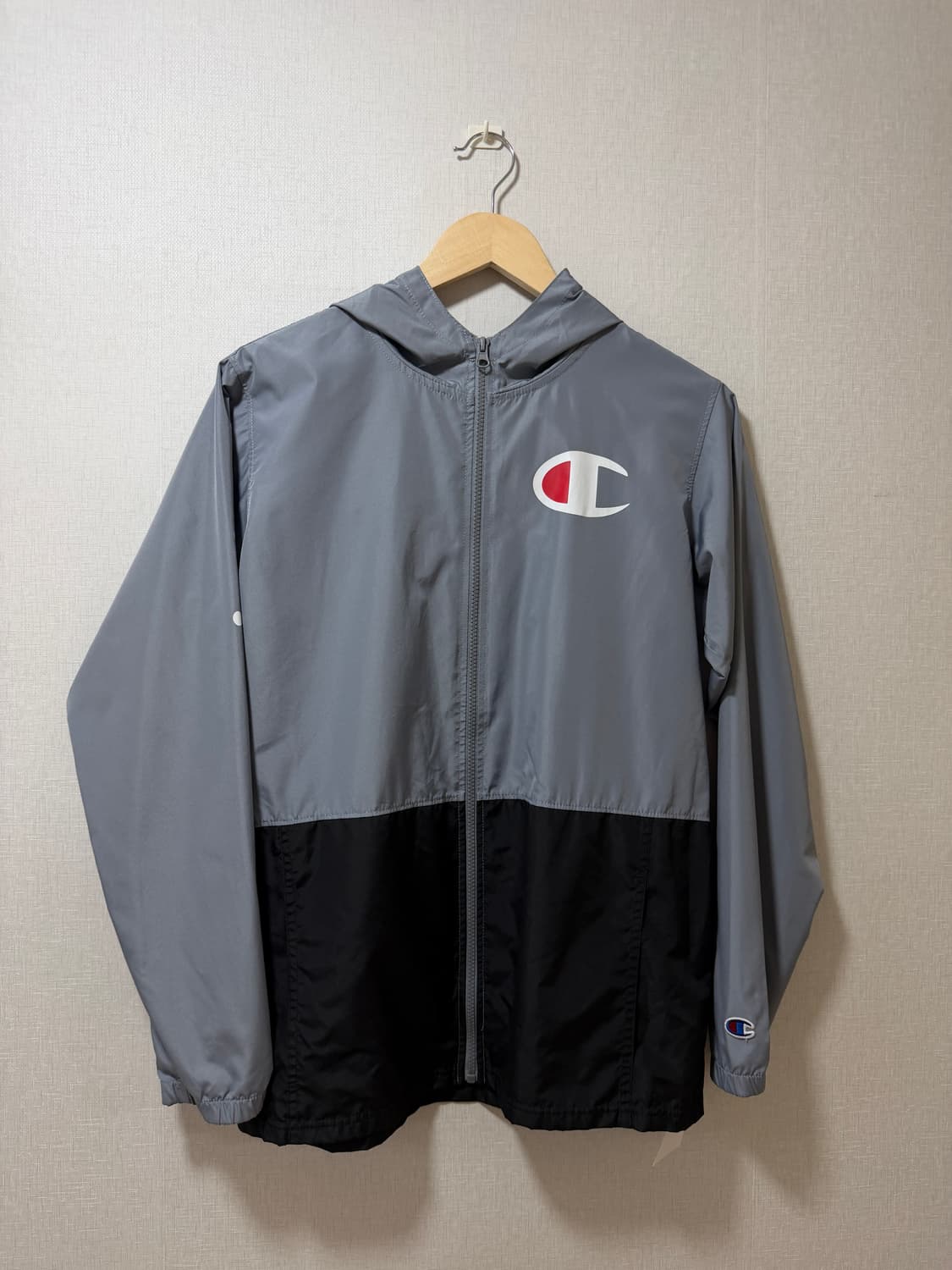 챔피온 바람막이 상품이미지1