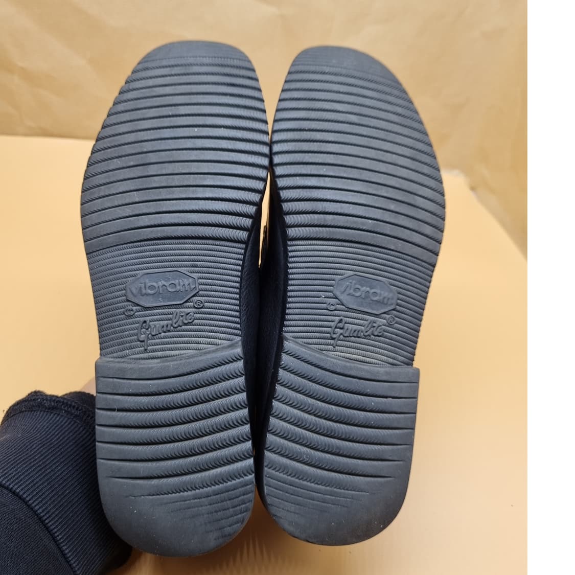 페라가모 콜스빗 남성로퍼9 270 상품이미지3