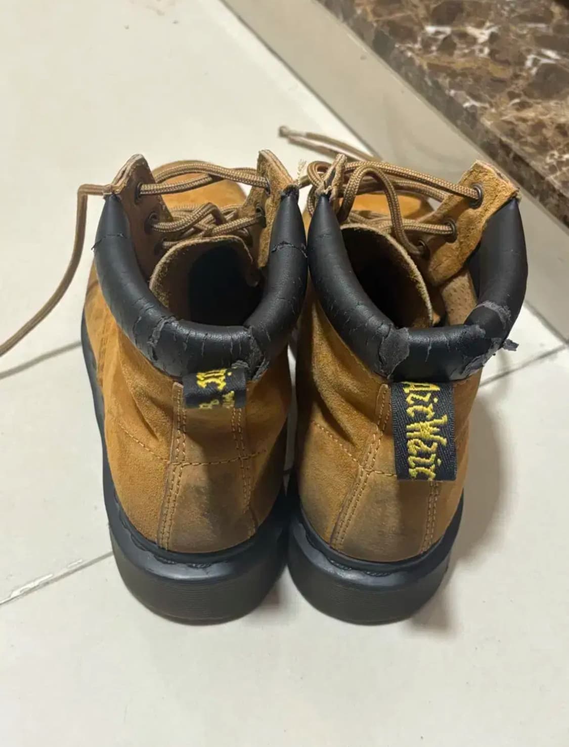 닥터마틴 스웨이드 된장 워커 uk5 상품이미지3