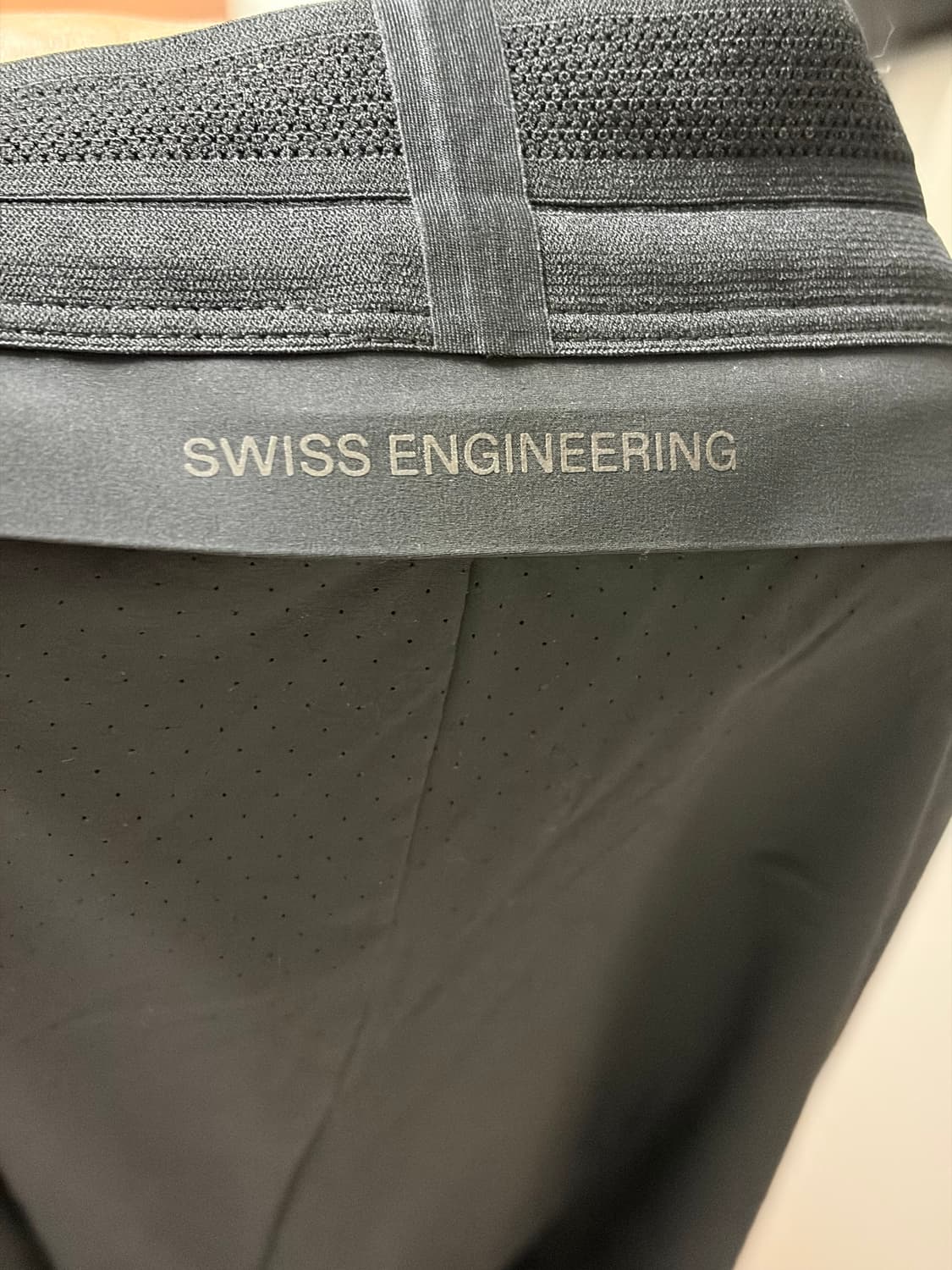 온러닝 7인치 퍼포먼스 쇼츠 M 판매  상품이미지3