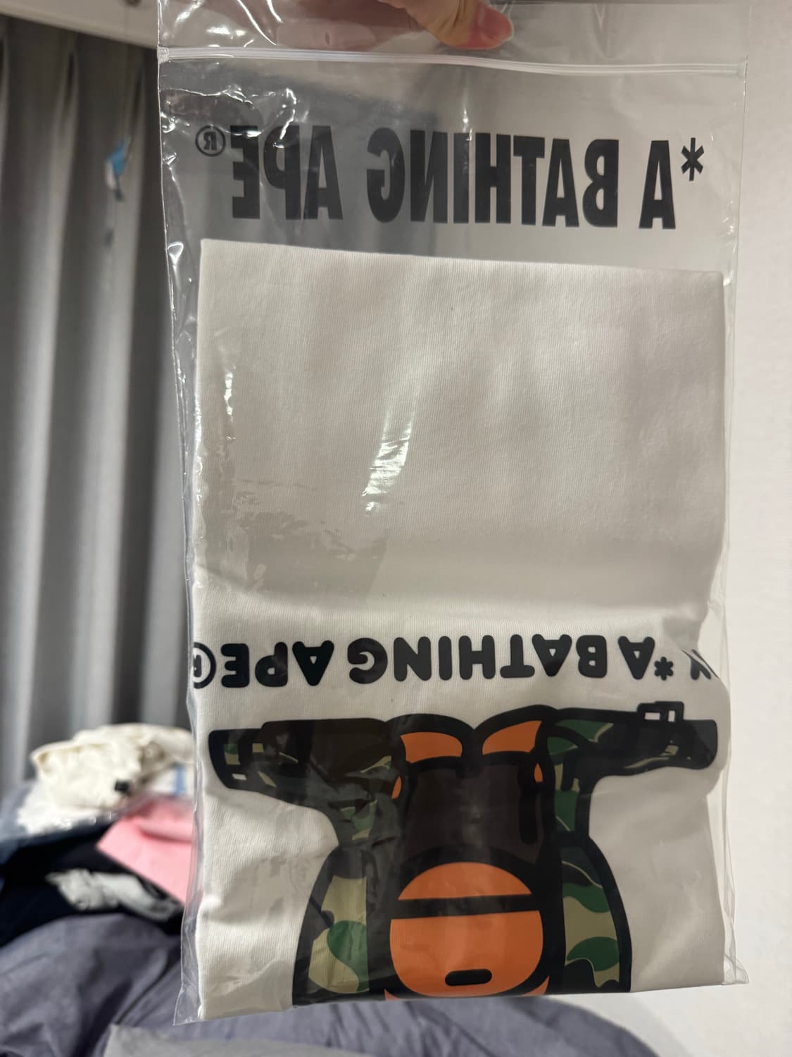 베이프 26ss 베이비 마일로 카모 샤크 후드 반팔 L 새상품 상품이미지3