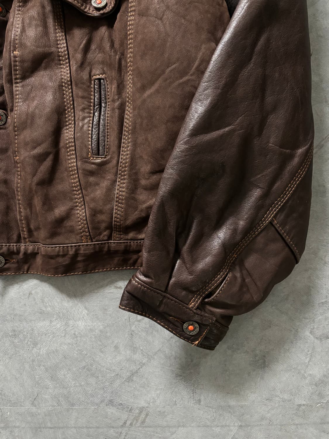 Kudsak 스웨이드 레더 트러커 자켓  상품이미지7