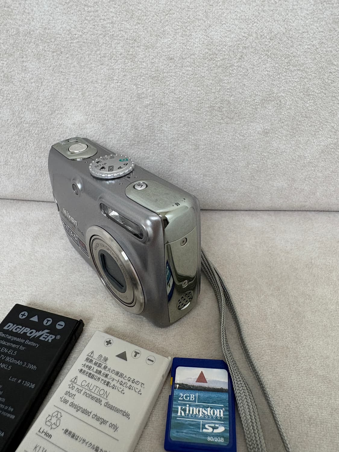 니콘 쿨픽스 P4 Nikon coolpix P4 빈티지카메라 상품이미지4