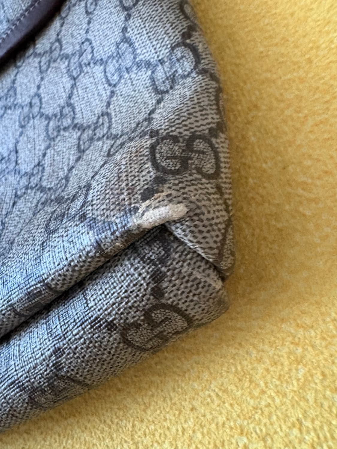 구찌 GG 수프림 캔버스 메신저 크로스백 상품이미지6