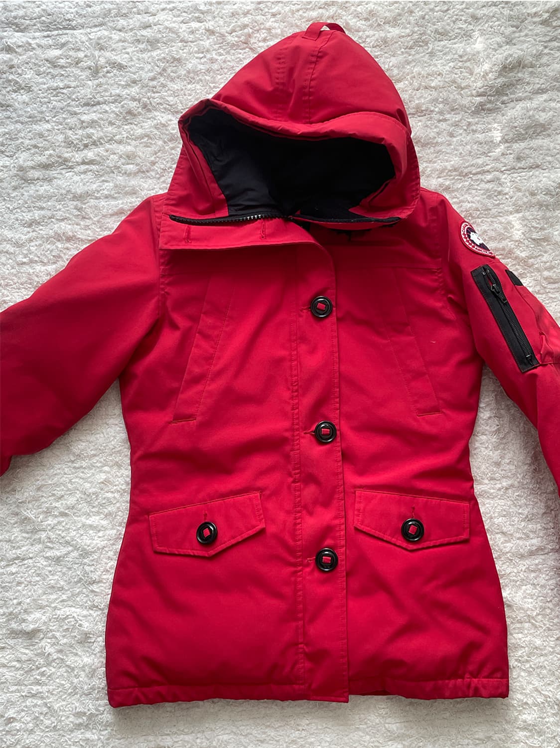 캐나다구스 몬테벨로 다운파카 상품이미지2