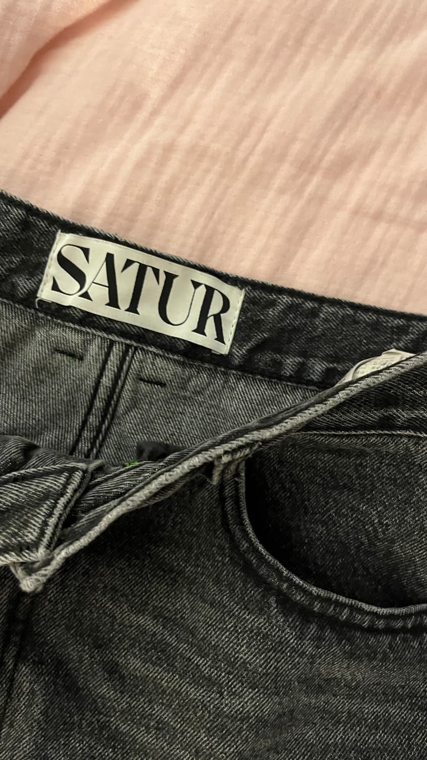 세터 흑청워싱 청바지 상품이미지1