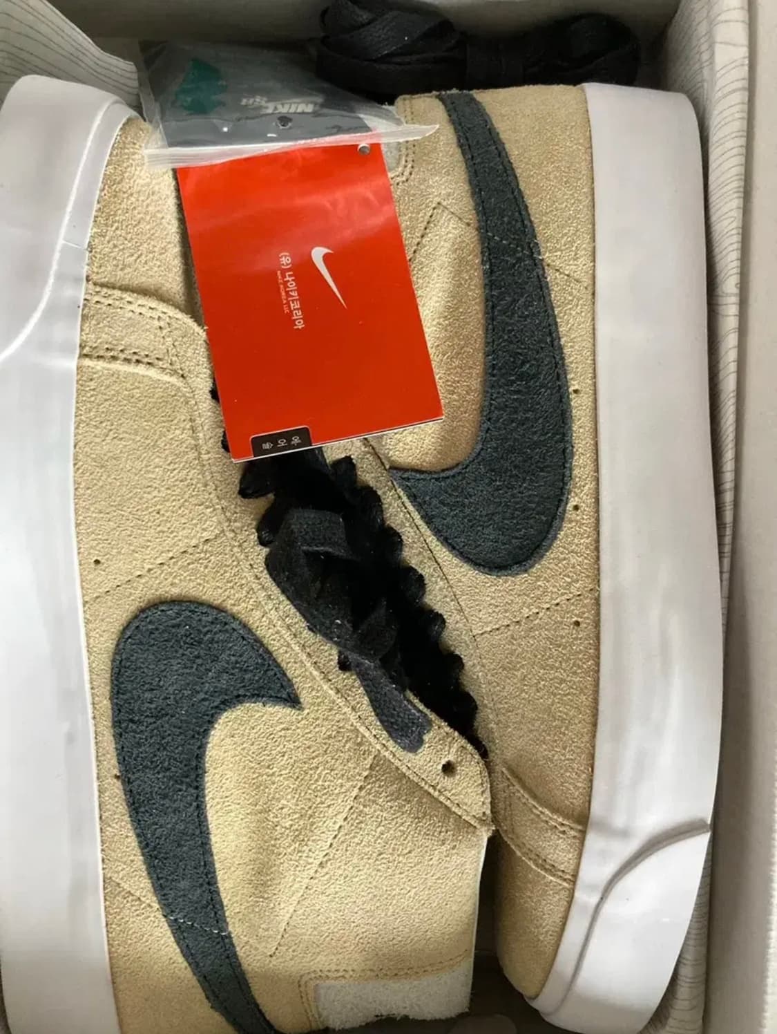 나이키 x 스투시 SB 줌 블레이저 미드 260 상품이미지3