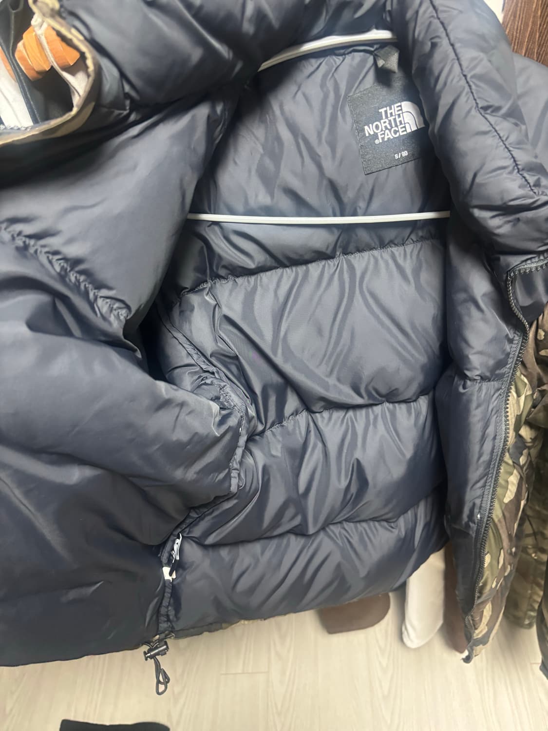 노스페이스 1996 노벨티 눕시 자켓 우드랜드 카모 -S 상품이미지2