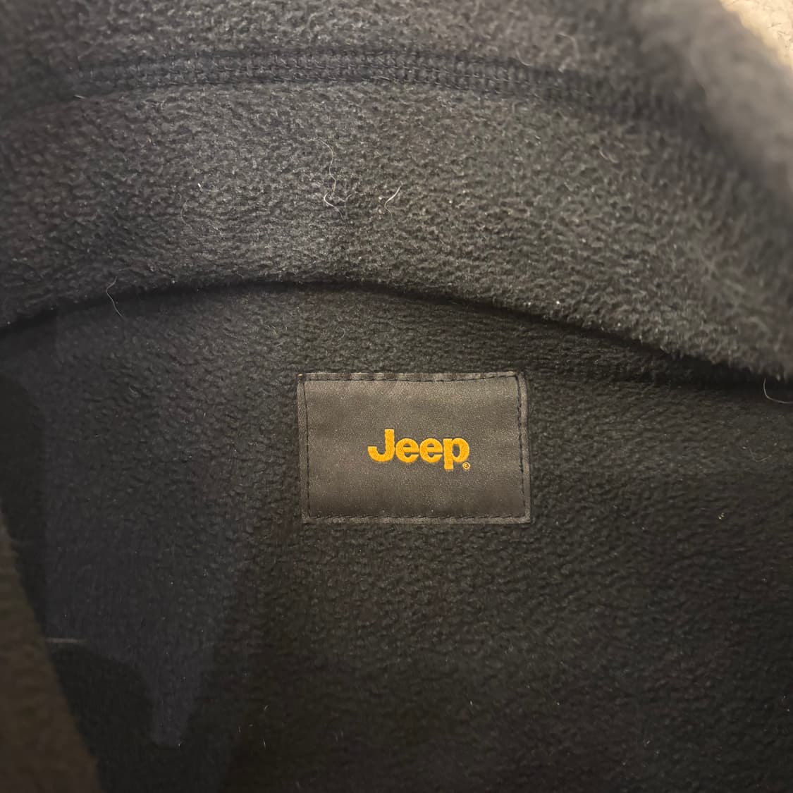 지프 블랙 스몰로고 플리스 집업 상품이미지3