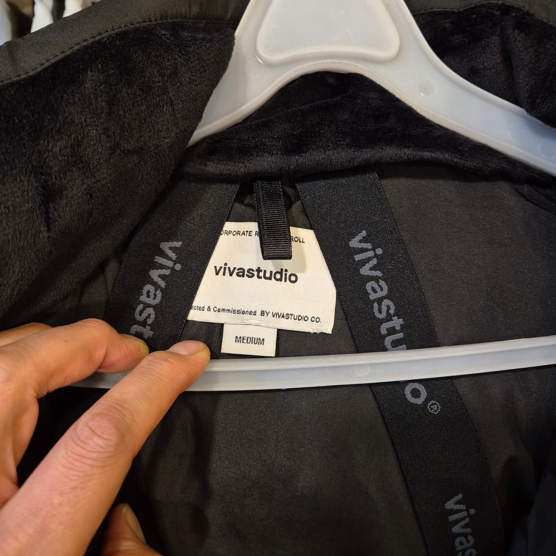 M 비바스튜디오 블랙 오리털 롱패딩  상품이미지3