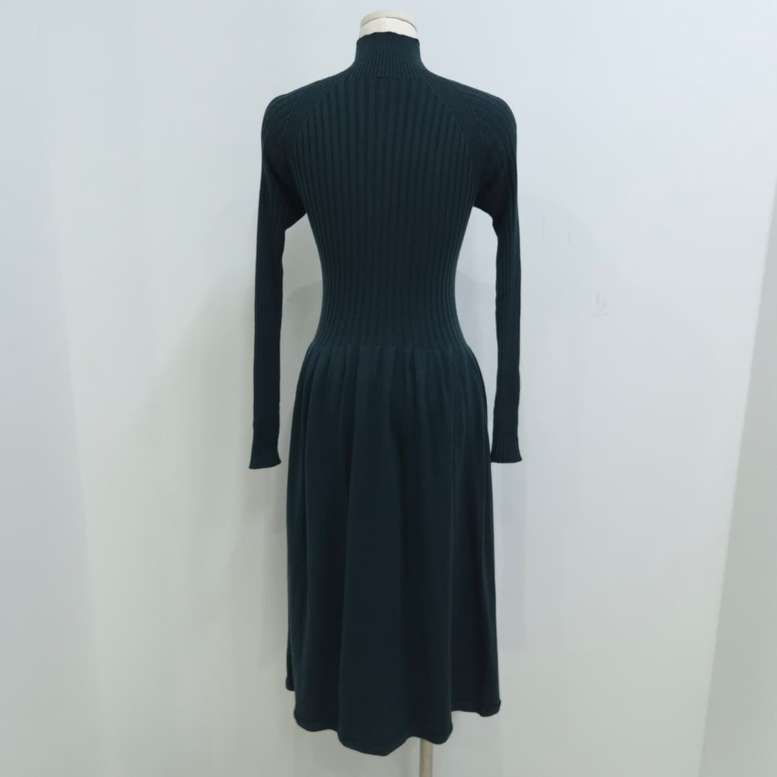 유니클로 울 100 딥그린 골지 슬림핏 니트 롱 원피스 일본빈티지 상품이미지3