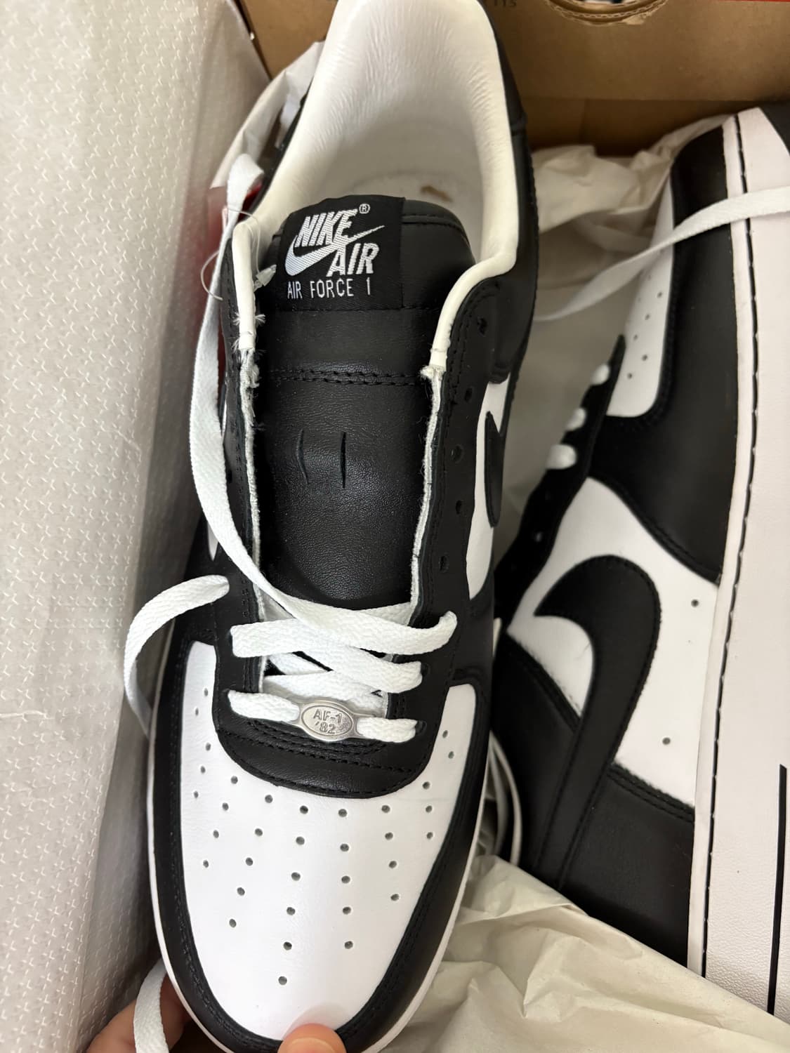 나이키 에어포스1 로우 QS TS 테러스쿼트 상품이미지6