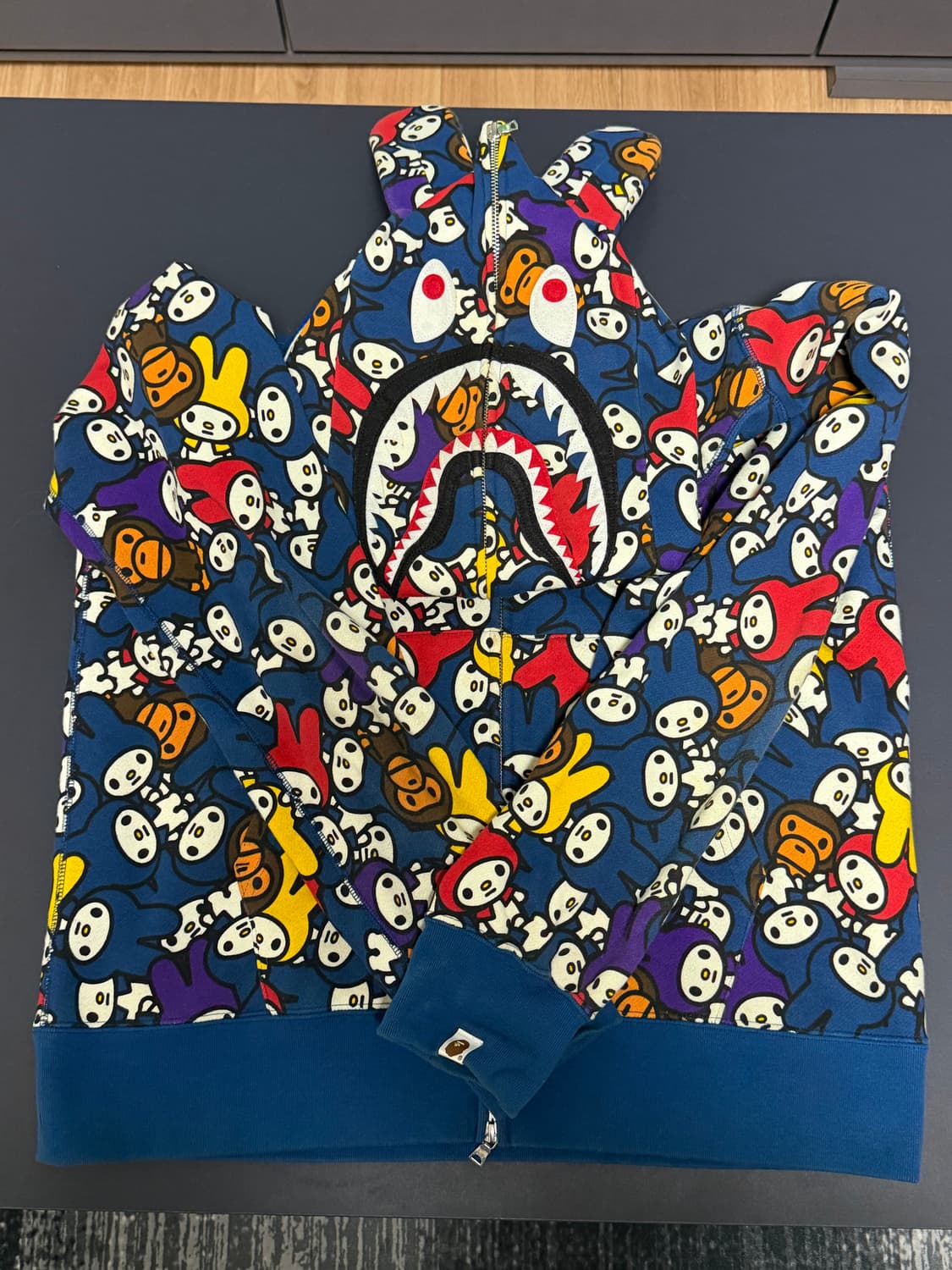 베이프 X 마이멜로디 샤크 풀 집업 후드 XXL 상품이미지1