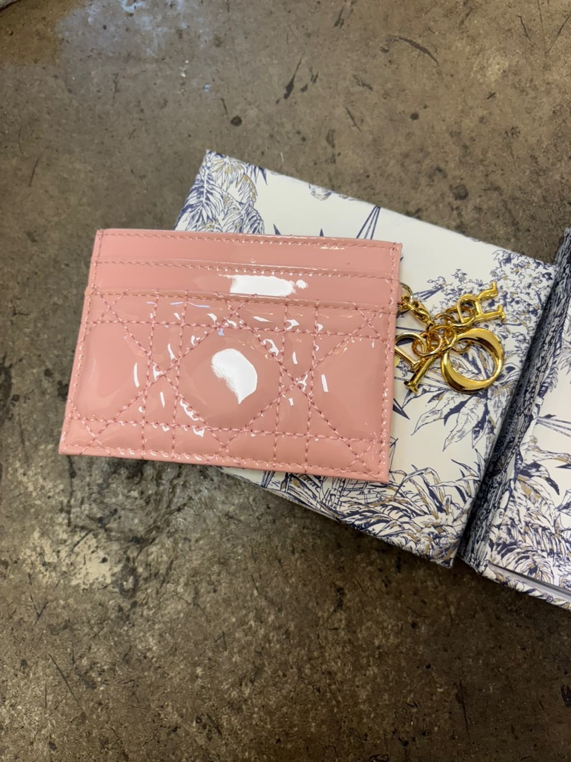 디올 카드지갑 핑크 풀박스 새상품 상품이미지2