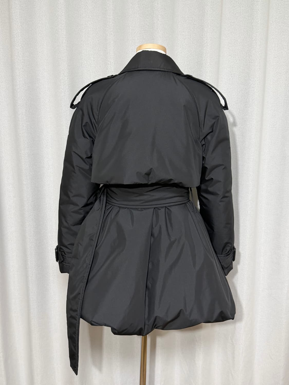 버버리 벨트 베리힐 패딩 카 코트 (블랙) - 미착용 새상품 상품이미지6