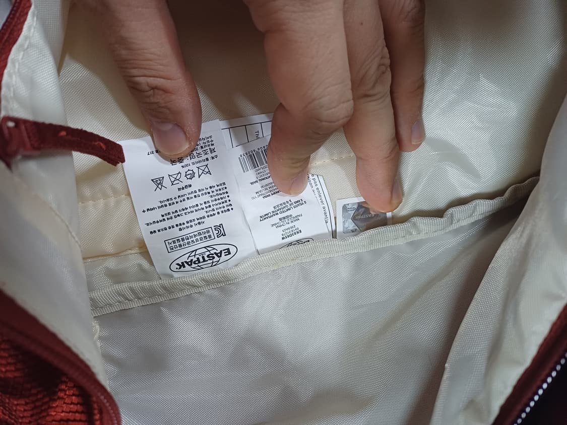 이스트팩 x 라프시몬스 백팩 상품이미지5