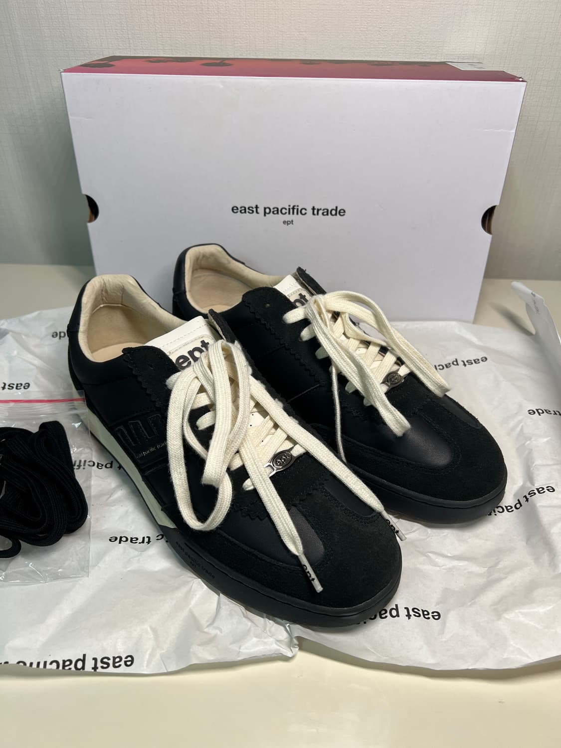 EPT Diego 블랙/벨루가 정가 13.9만 판매 상품이미지4