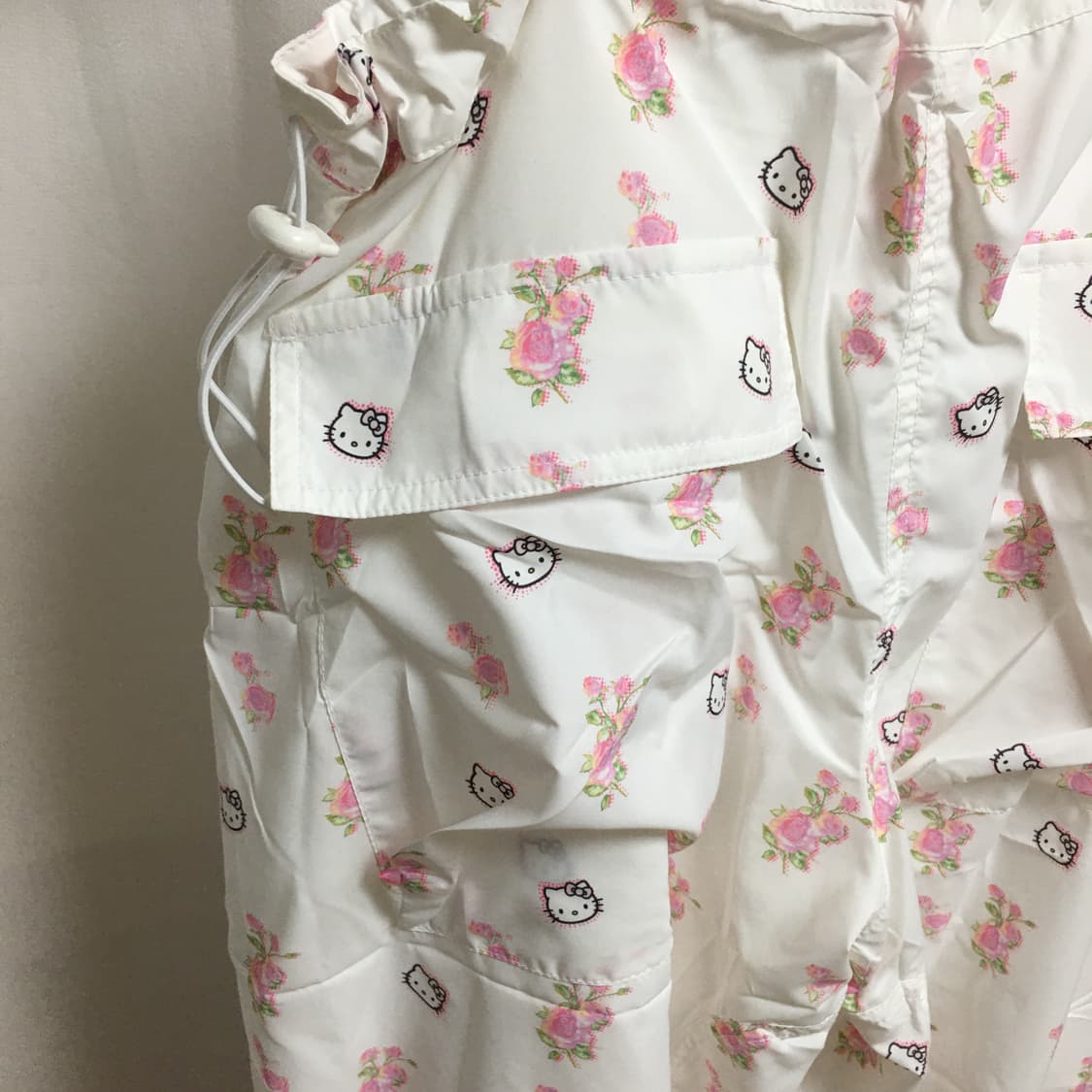 open yy x hello kitty parachute pants 상품이미지1