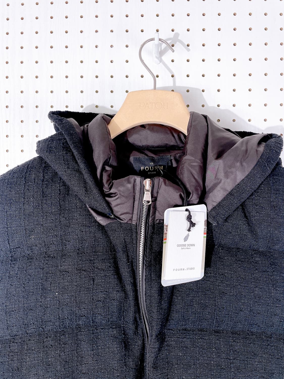 (정품/새상품) 폼 스튜디오 여성 블랙 구스 조끼 후드 점퍼 상품이미지2