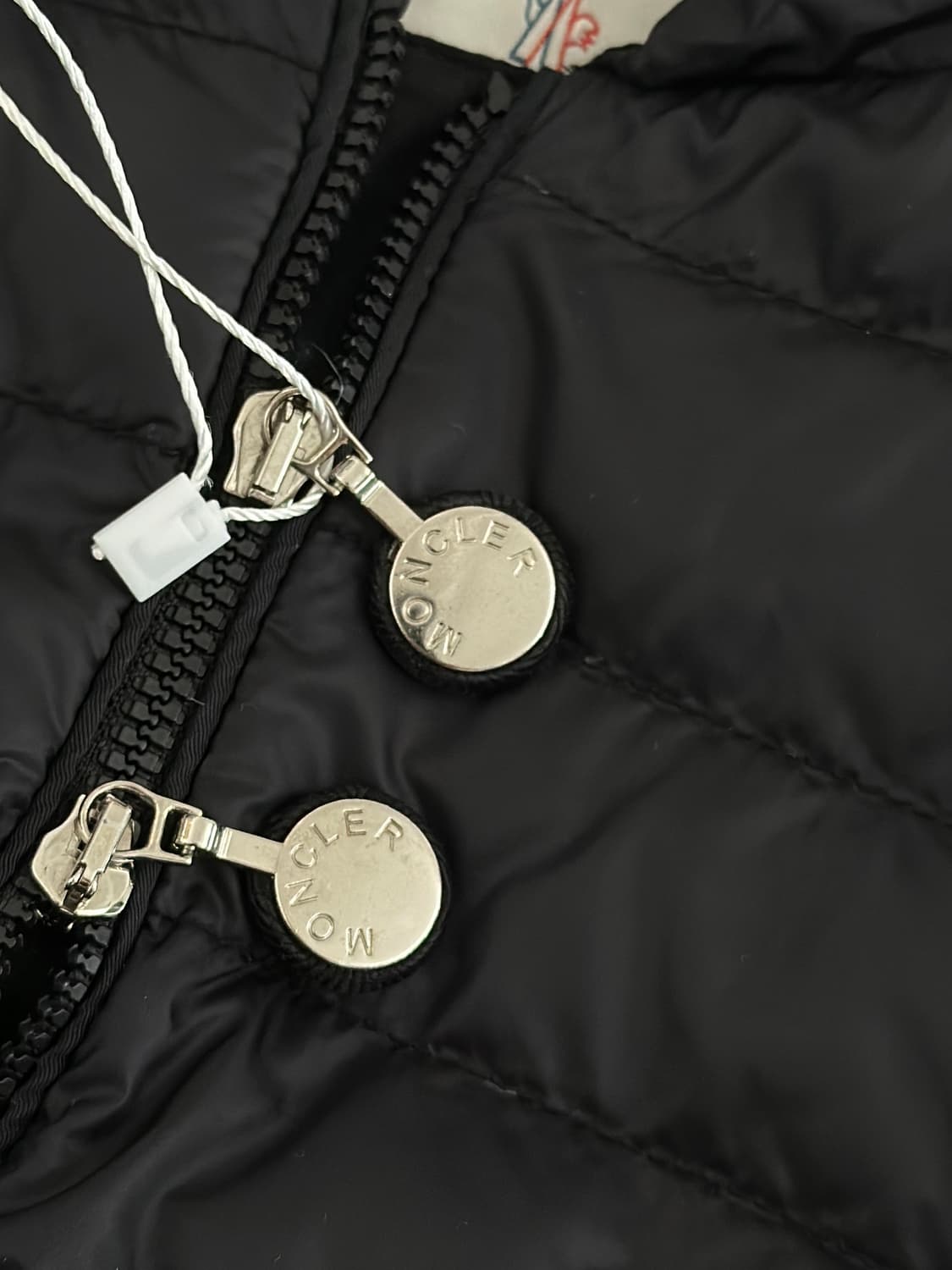 몽클레어 DUVAL 바이커 패딩 / 바람막이  상품이미지6