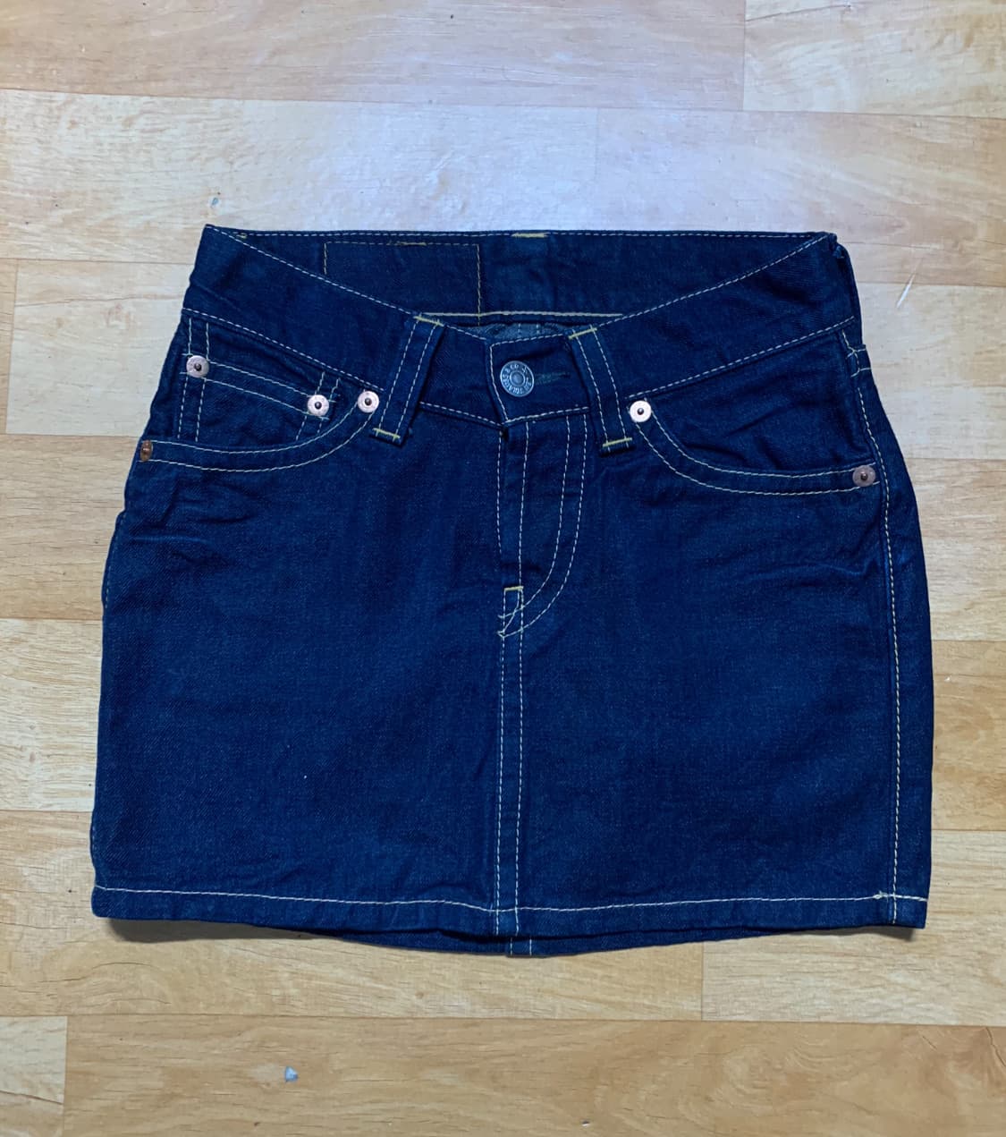 LEVIS TYPE1 리바이스 타입원 955 크러시트 워시 데님 스커트 상품이미지1