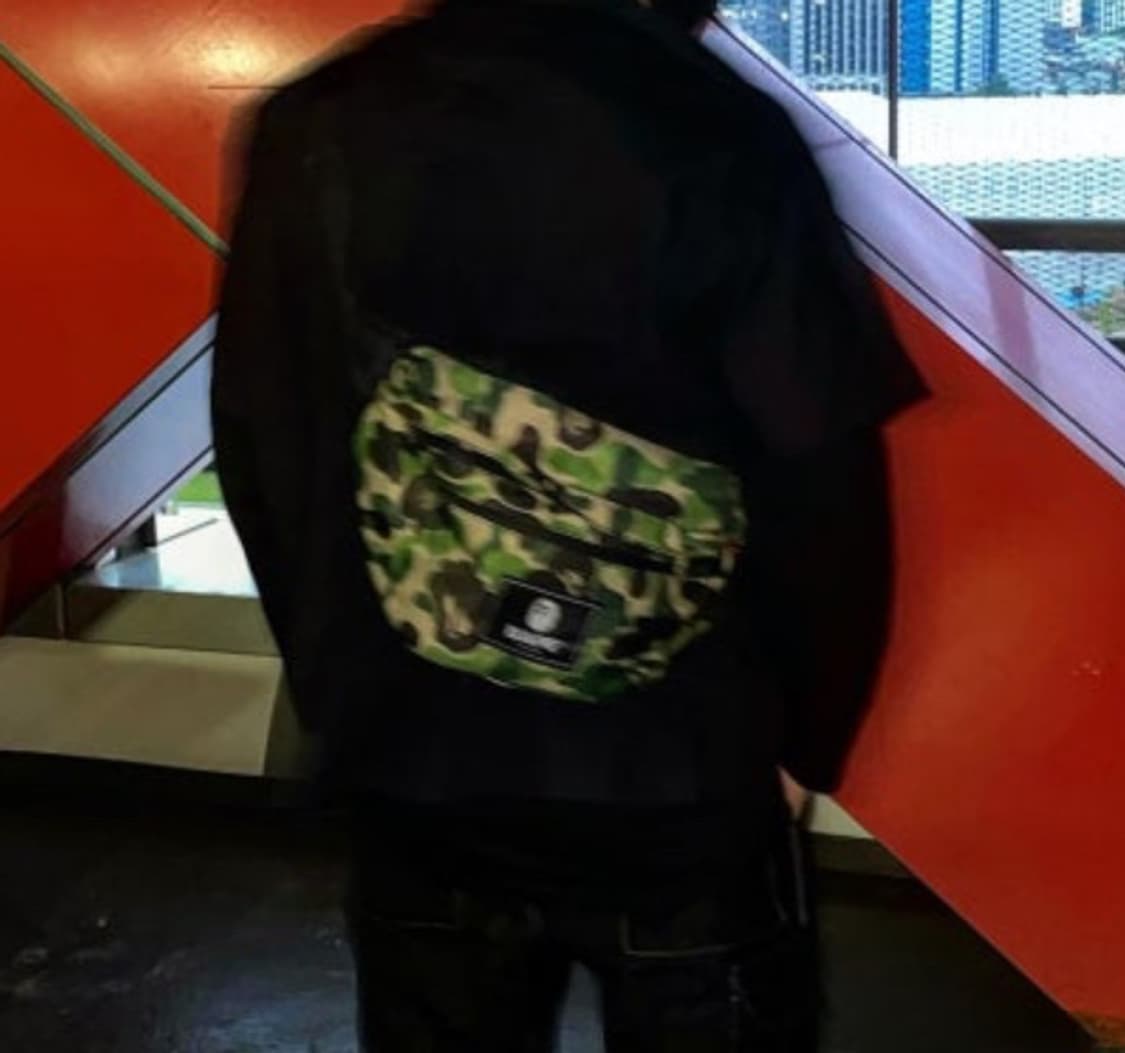 베이프 카모 슬링백 크로스백 새상품 정품 상품이미지3