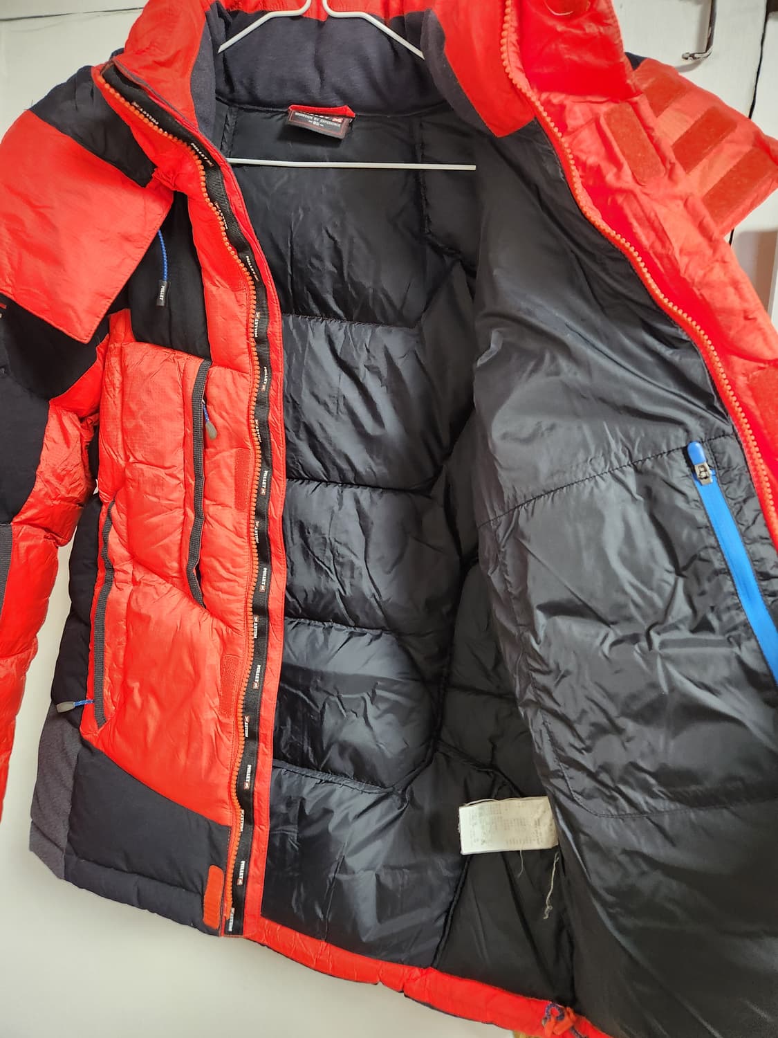 밀레 여성 오리털 오렌지/블랙 패딩 95 상품이미지3