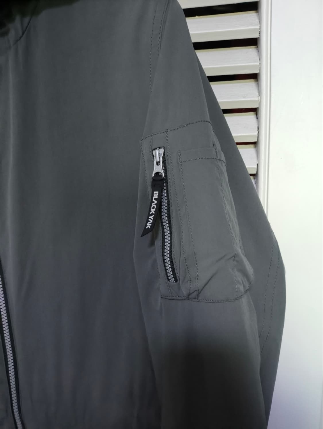 95(165) 블랙야크 후드 집업 바람막이 등산복 상품이미지4