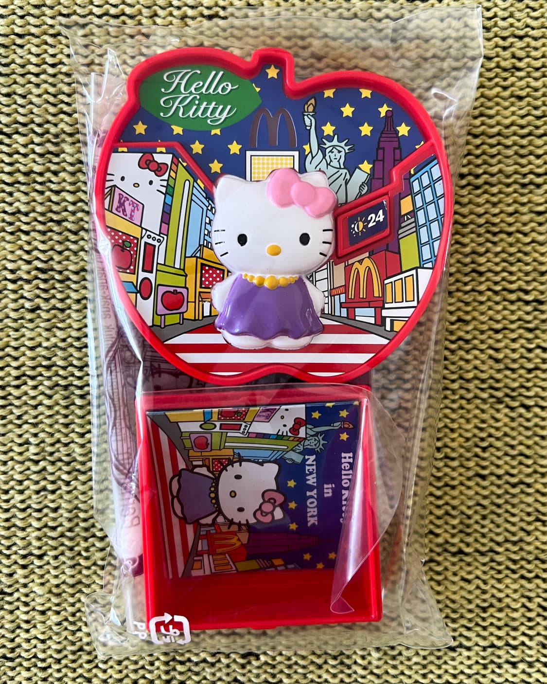헬로키티 랜드마크 맥토이 2010 일본 해피밀 빈티지토이 상품이미지2