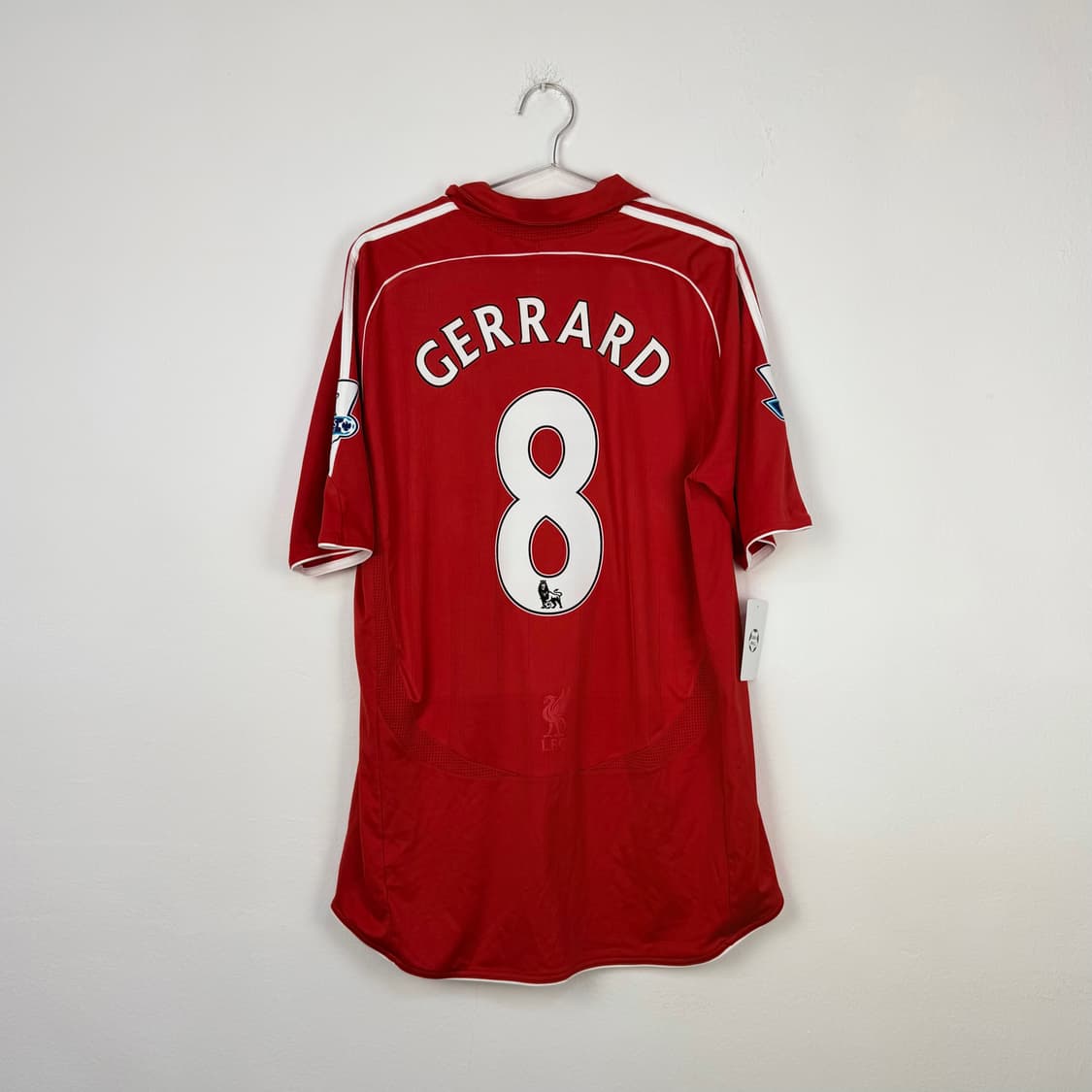 06-08 리버풀 홈 제라드 유니폼 상품이미지1